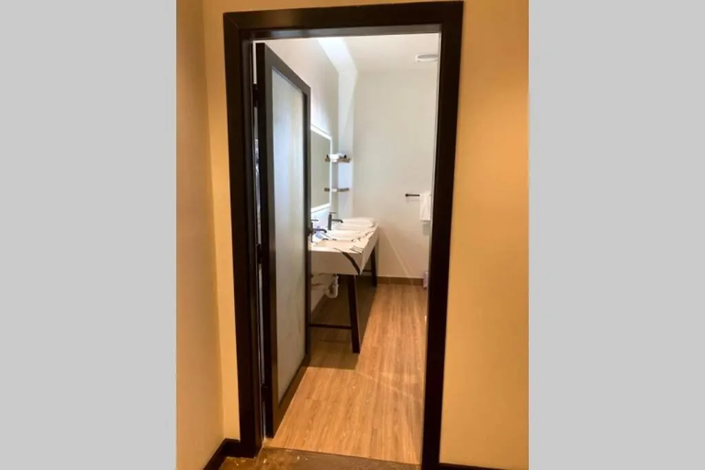 3E-*Renovated* 5 Min To Upmc Shadyside, Sleeps 6-1