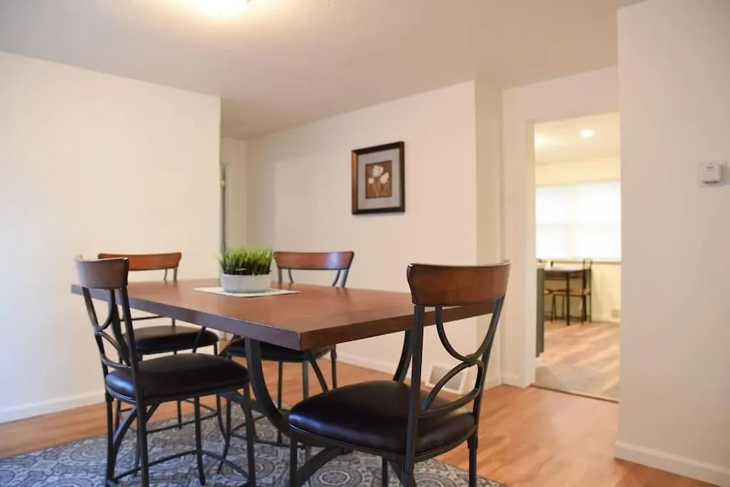 Relax & Feel At Home During Your Pittsburgh Stay-1