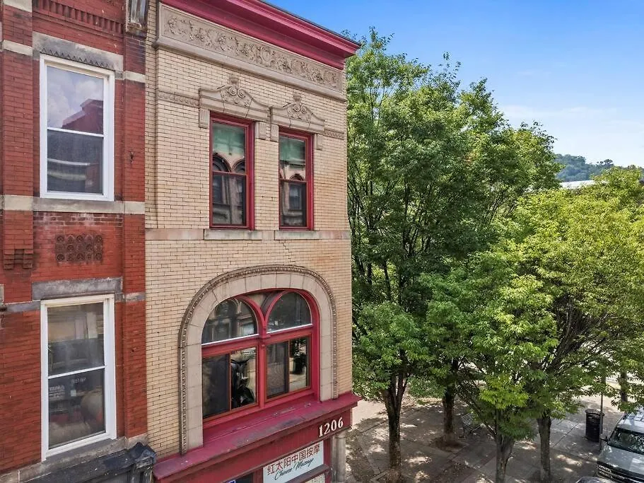 Luxury And Stylish 2Bedroom Apartment On Carson, South Flats, Pittsburgh-1