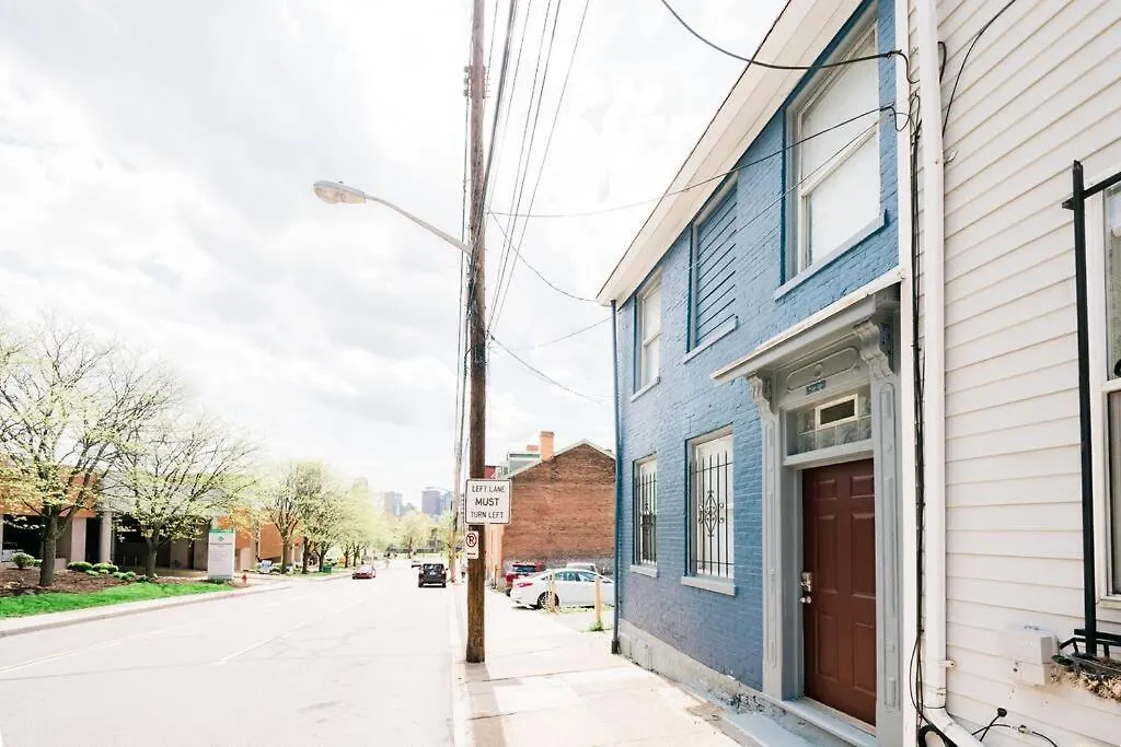-- Agh Walkable - Free Parking - Washer & Dryer ---1