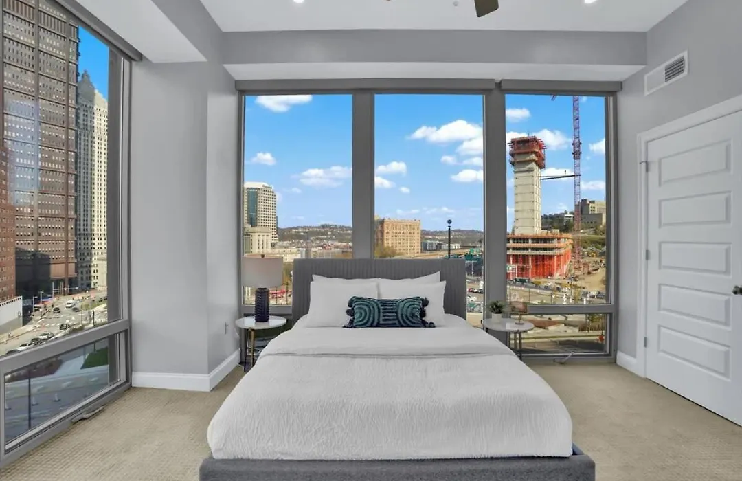 Cozysuites Spacious 2Br, Ppg Paints Arena, Pitts-1