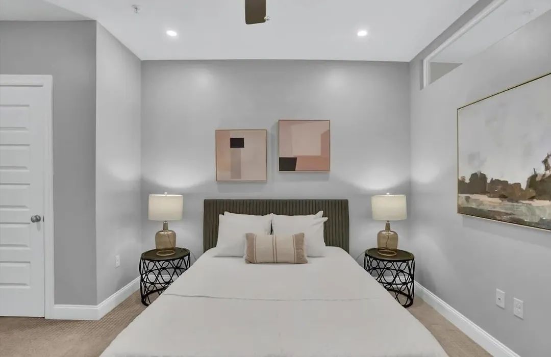 Cozysuites Posh 1Br, Ppg Paints Arena, Pitts-1