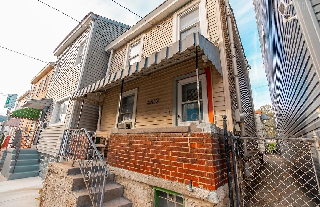 Charming Guest House - Pittsburgh'S Little Italy-1