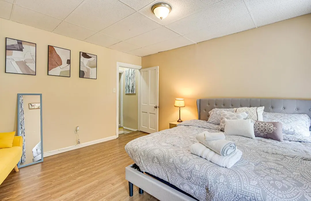 West Oakland Home - 2 Mi To Downtown Pittsburgh!-1