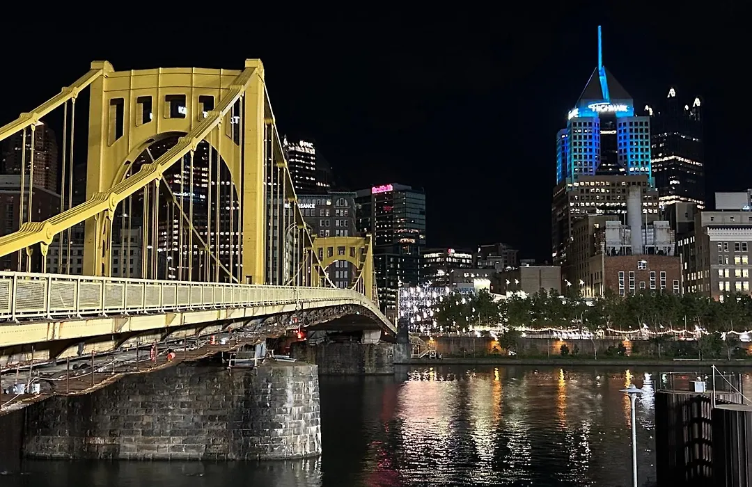 Cozy Chic Downtown Pittsburgh 7Th Floor Views Fast Wifi 24-7 Gym Lounge Roku-1