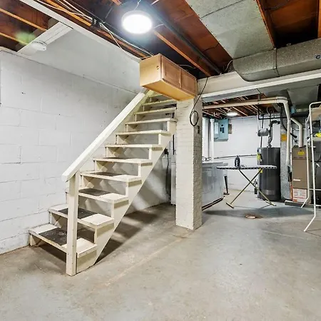 Open Floor Spacious Home, 15Min From Downtown, Private Garage, Kids Friendly-2