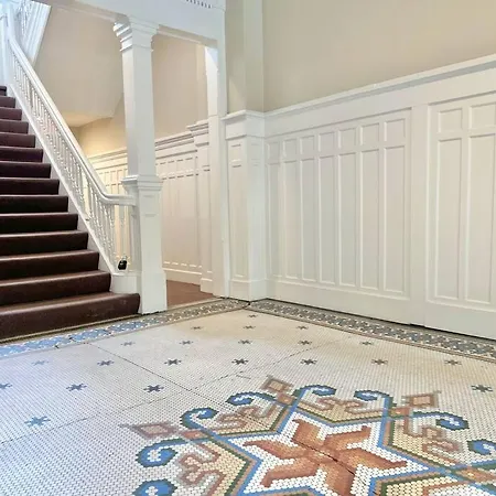 The Frederick Highland Park By Luxe Pgh Apartment-3