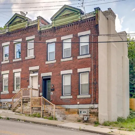 Pittsburgh Townhome: 1 Mi To Downtown-3