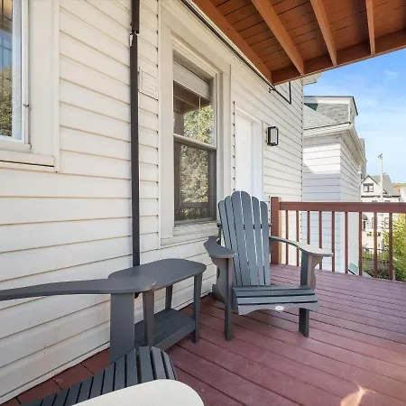 Shadyside, Pittsburgh, Modern And Cozy 1 Bedroom Unit3 With Free Parking-2