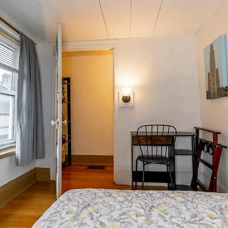 Charming Guest House - Pittsburgh'S Little Italy-3