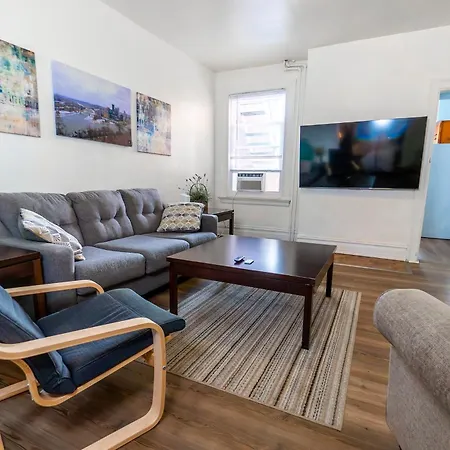 Stylish Apt - 2 Queen Bed - Easy Hospital Access-2