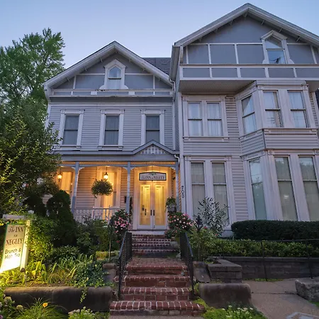 The Inn On Negley-3