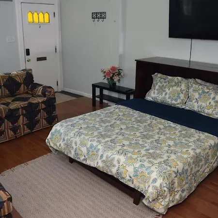 Point Breeze Guest House-2