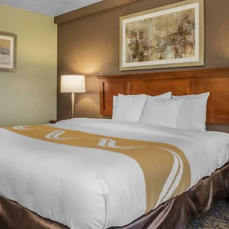 Quality Inn University Center-2