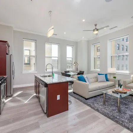 Global Luxury Suites At Downtown Pittsburgh-3